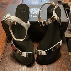 New in the Box Vince Camuto Joslyn Sandal 7.5M white leather silver hardware